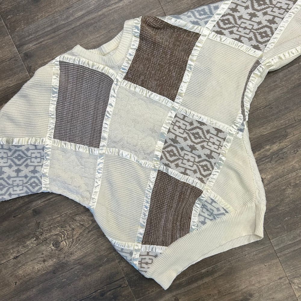 Vintage Shadows Crewneck‎ Sweater NO SIZE TAG Women (fits like medium)